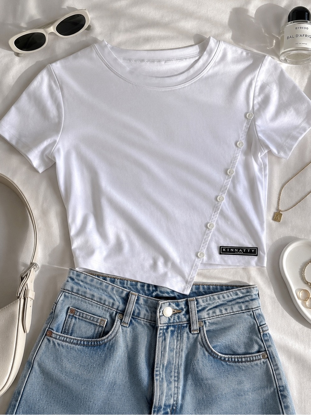 Kinnatty Italy White Asymmetrical Button Detail Crop Tee Short Sleeve Size S